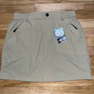 Capol Tan Skort Size Medium NWT